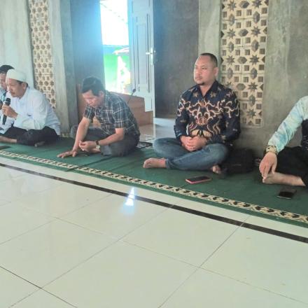 Musyawarah Komite Dan Orang Tua Siswa Siswi MTsN 9 Banjar Bersama Pambakal Bawahan Seberang